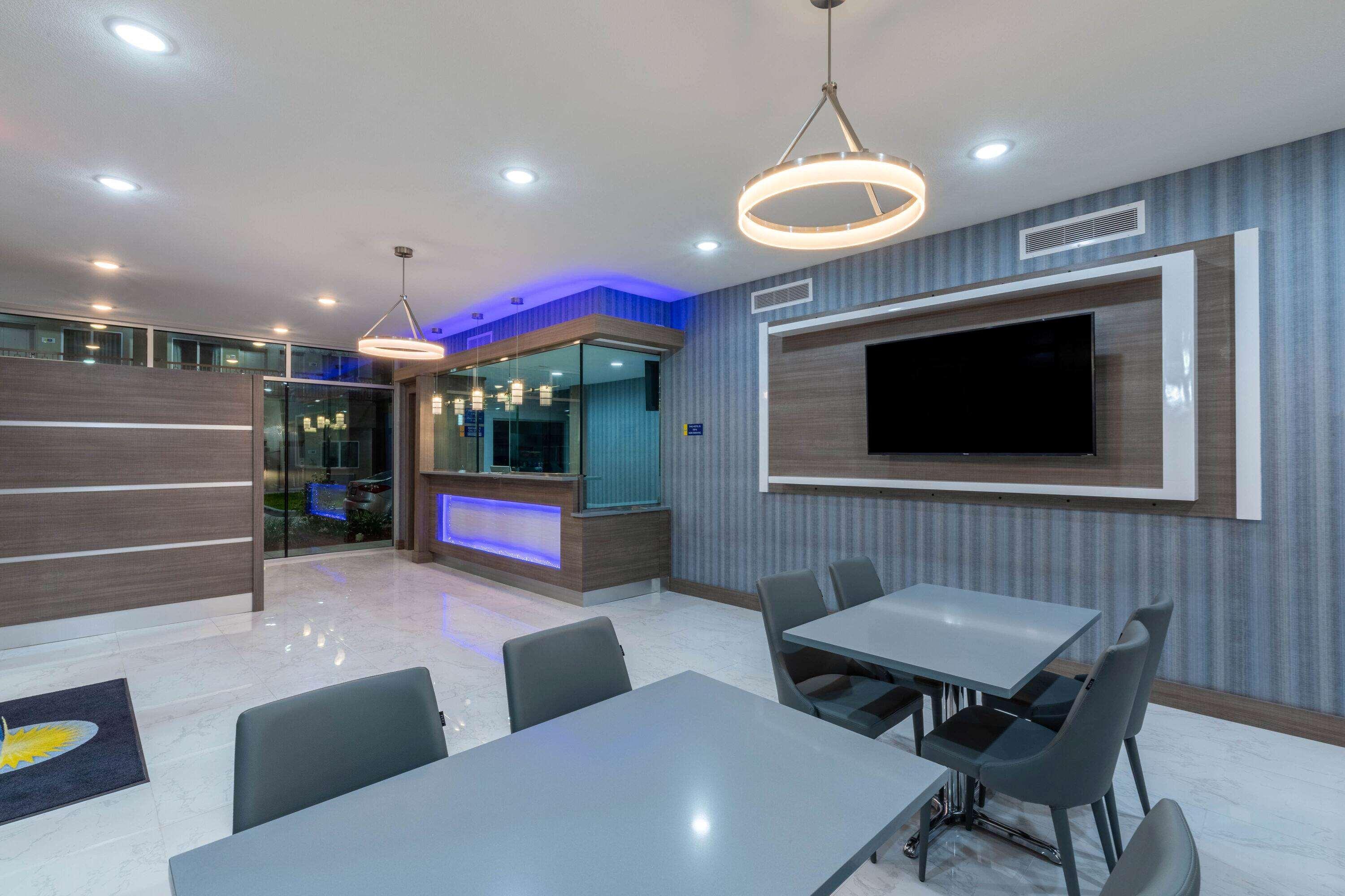 Days Inn & Suites By Wyndham Downtown/University Of Houston Extérieur photo