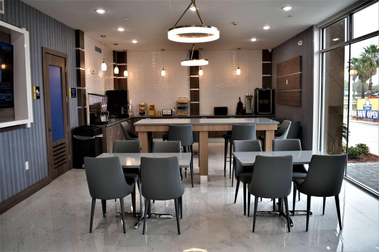 Days Inn & Suites By Wyndham Downtown/University Of Houston Extérieur photo